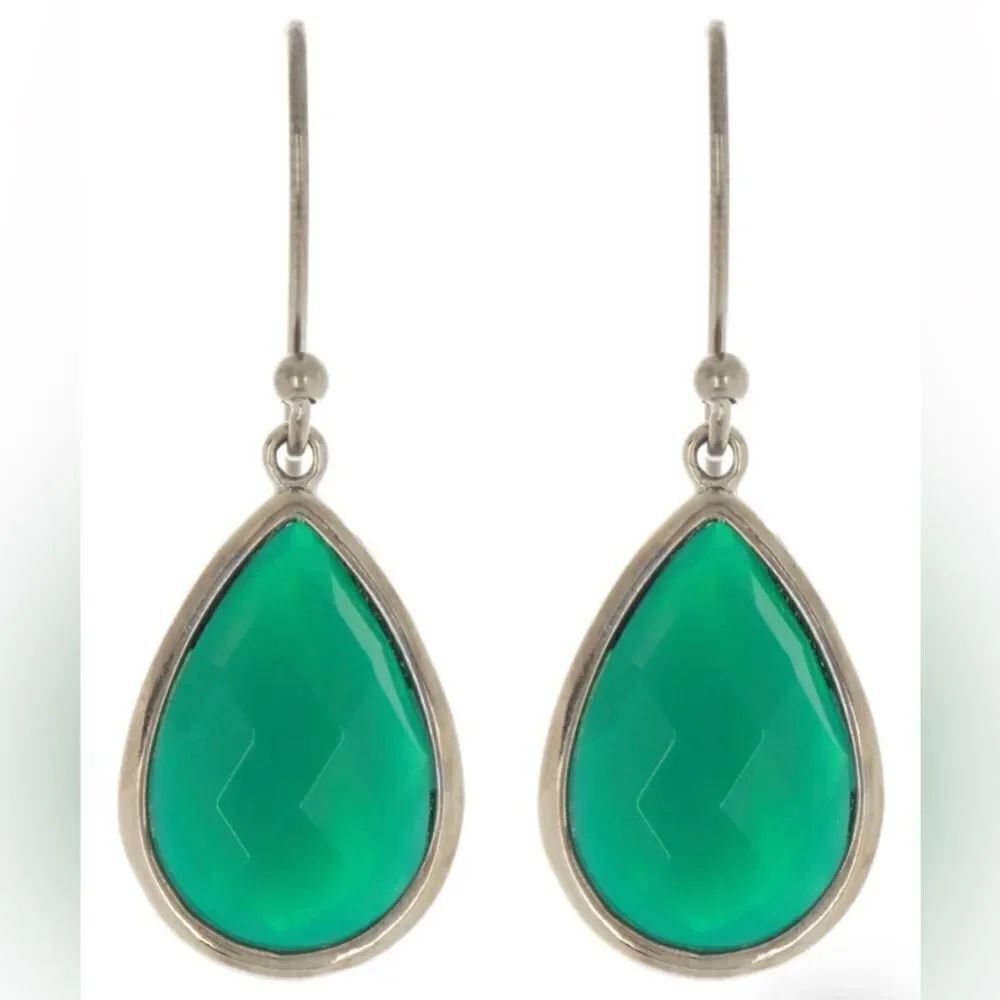 WOMEN’S BEAUTIFUL Green Onyx Pear Drop Earrings